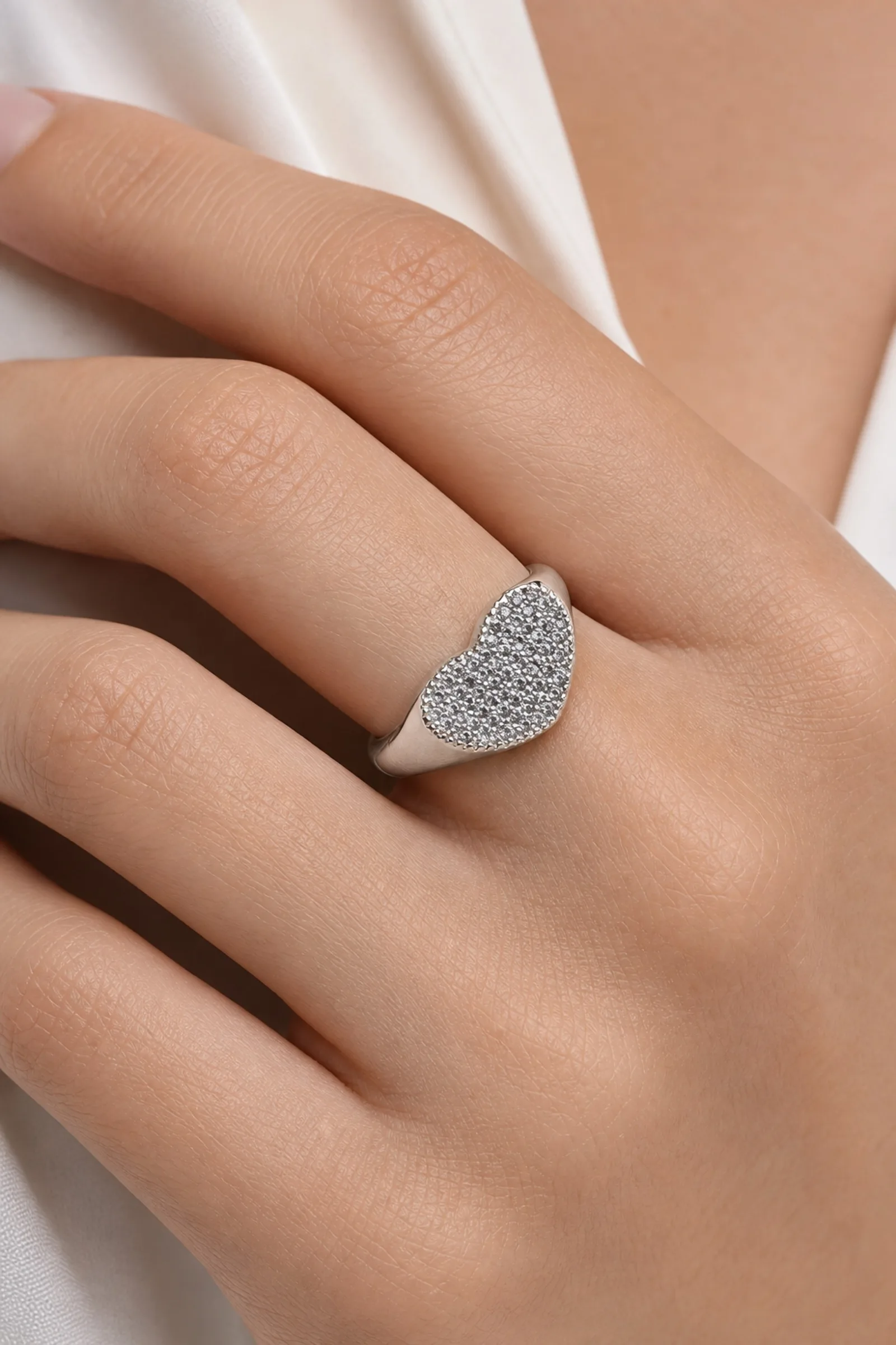 Ametra Ring