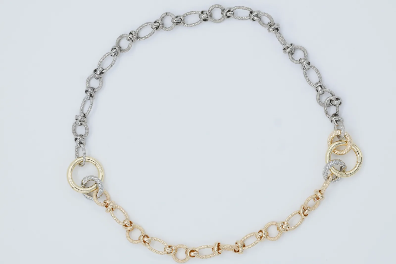 Chrysallis Kolye