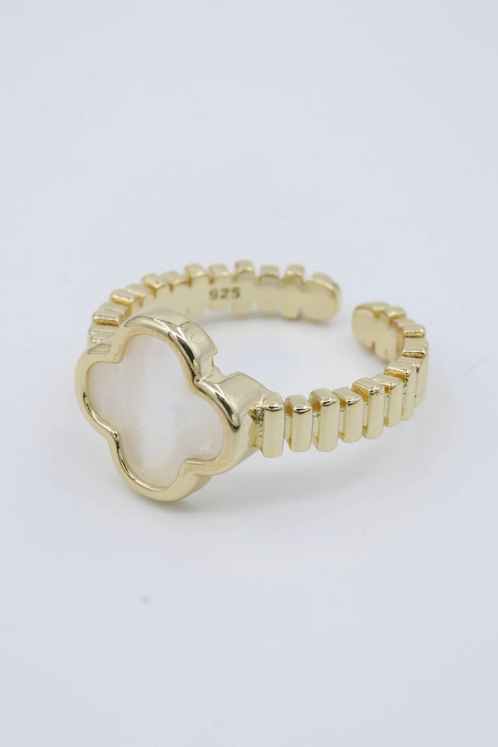 Lunaria Ring