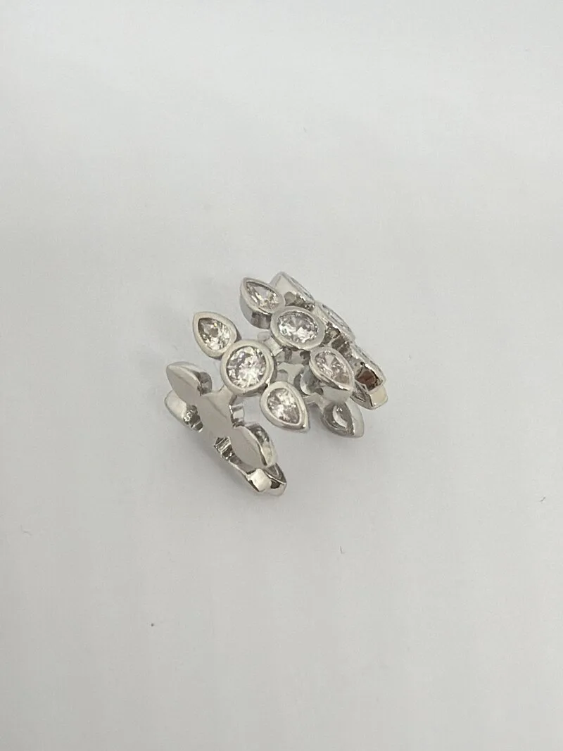 Lysianora Ring