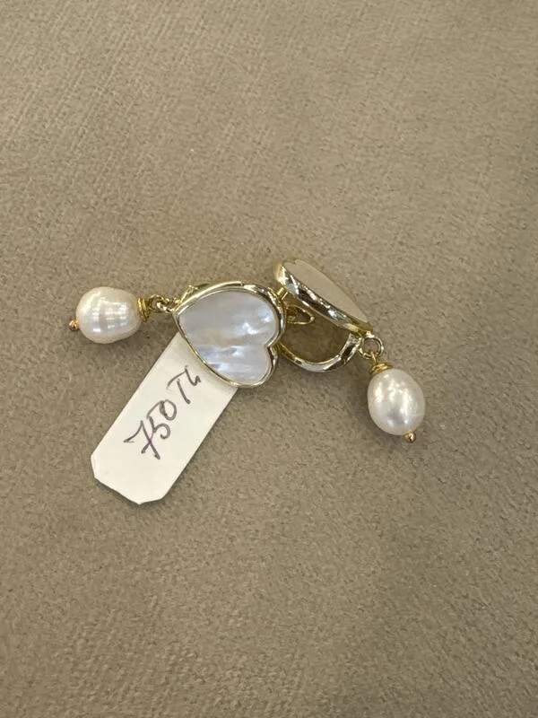 Heart Pearl Earrings