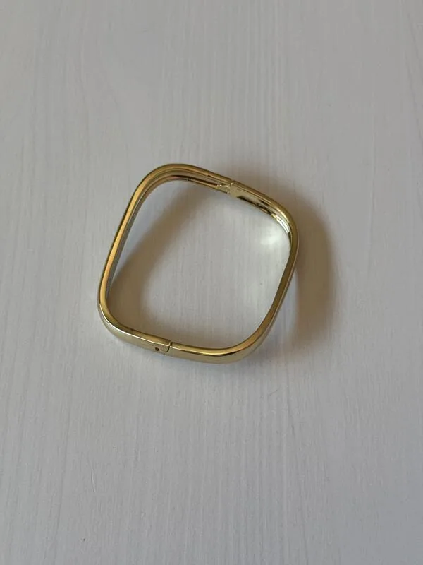 Modern ZigZag Bracelet