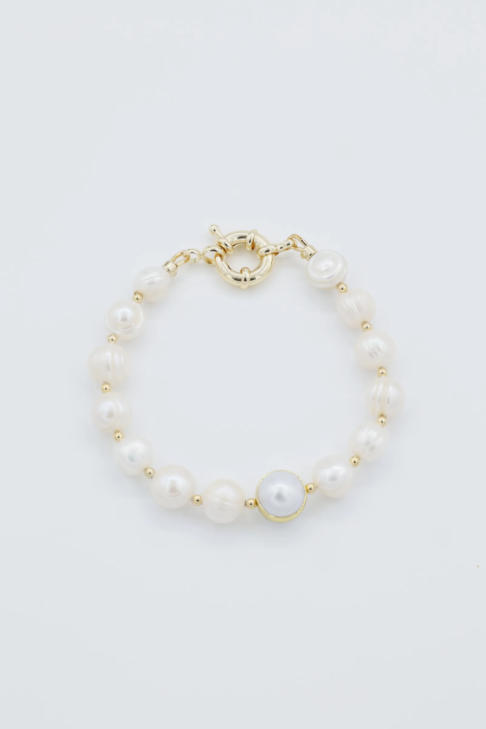 Thalora Bracelet