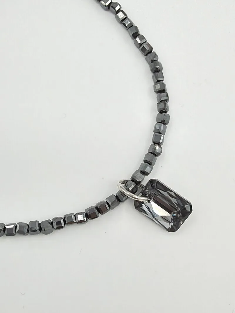 Umbraxis Necklace