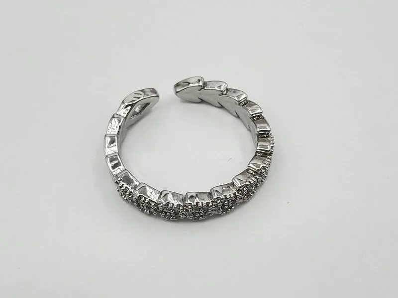 Zieconium Ring