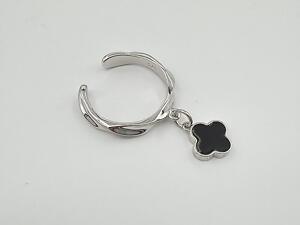Nyxia Ring