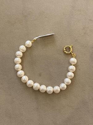 Pearl Bracelet