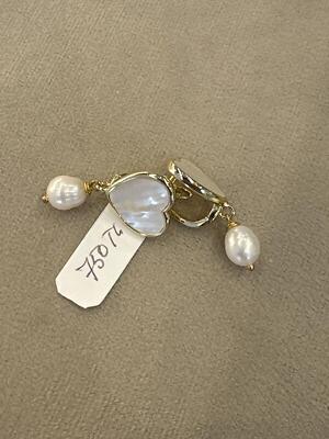Heart Pearl Earrings