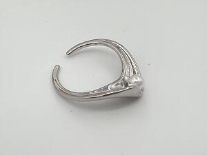 Thalora Ring